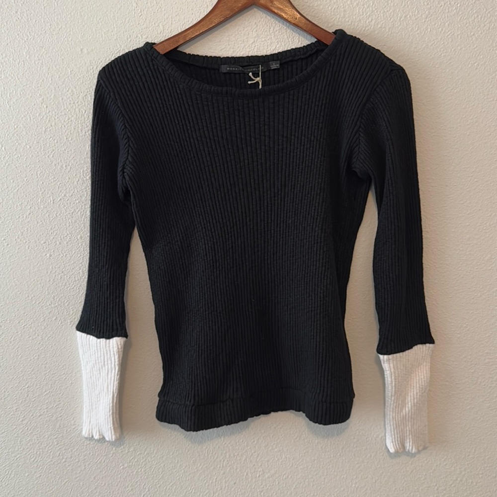 Ribbed Pullover Top